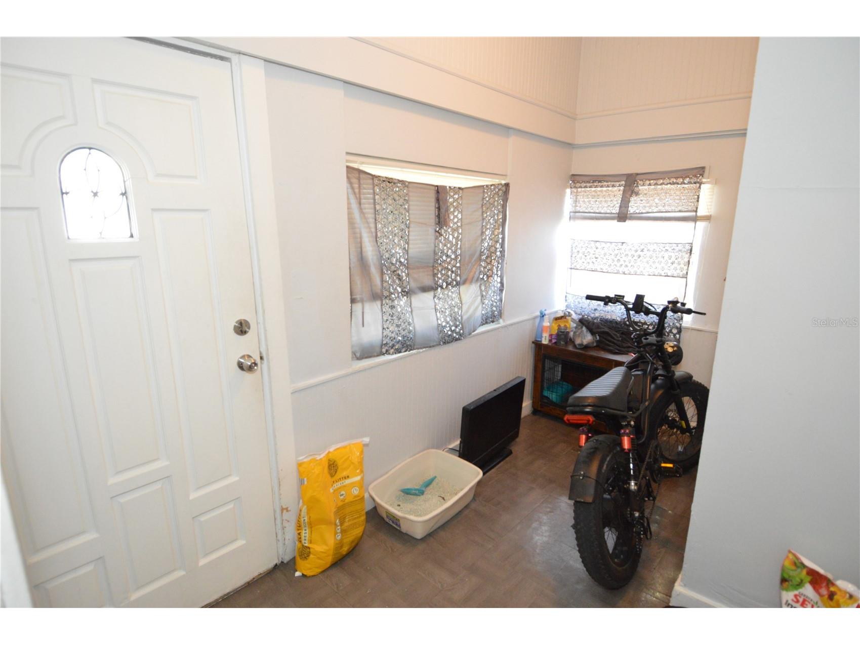 1244 20th Avenue S Saint Petersburg FL 33705 TB8493724 image64