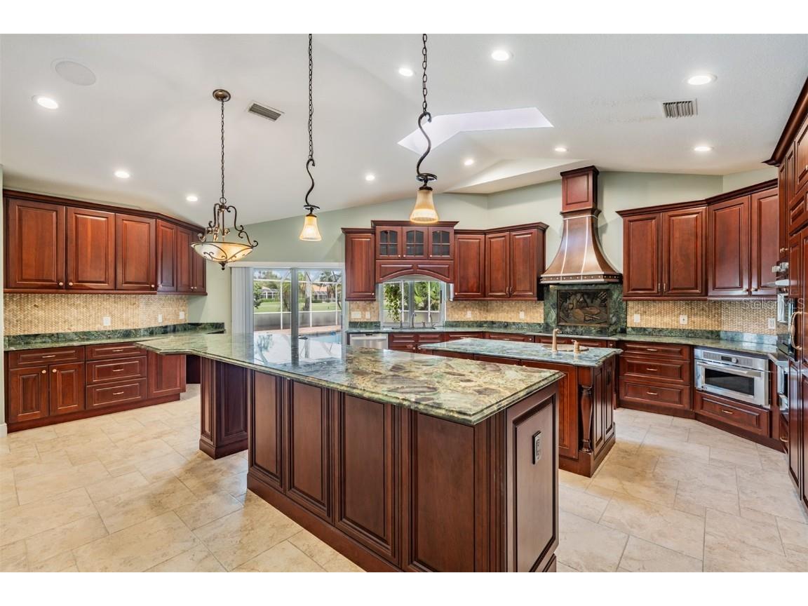 1244 Greybrooke Place Oldsmar FL 34677 TB8427929 image12