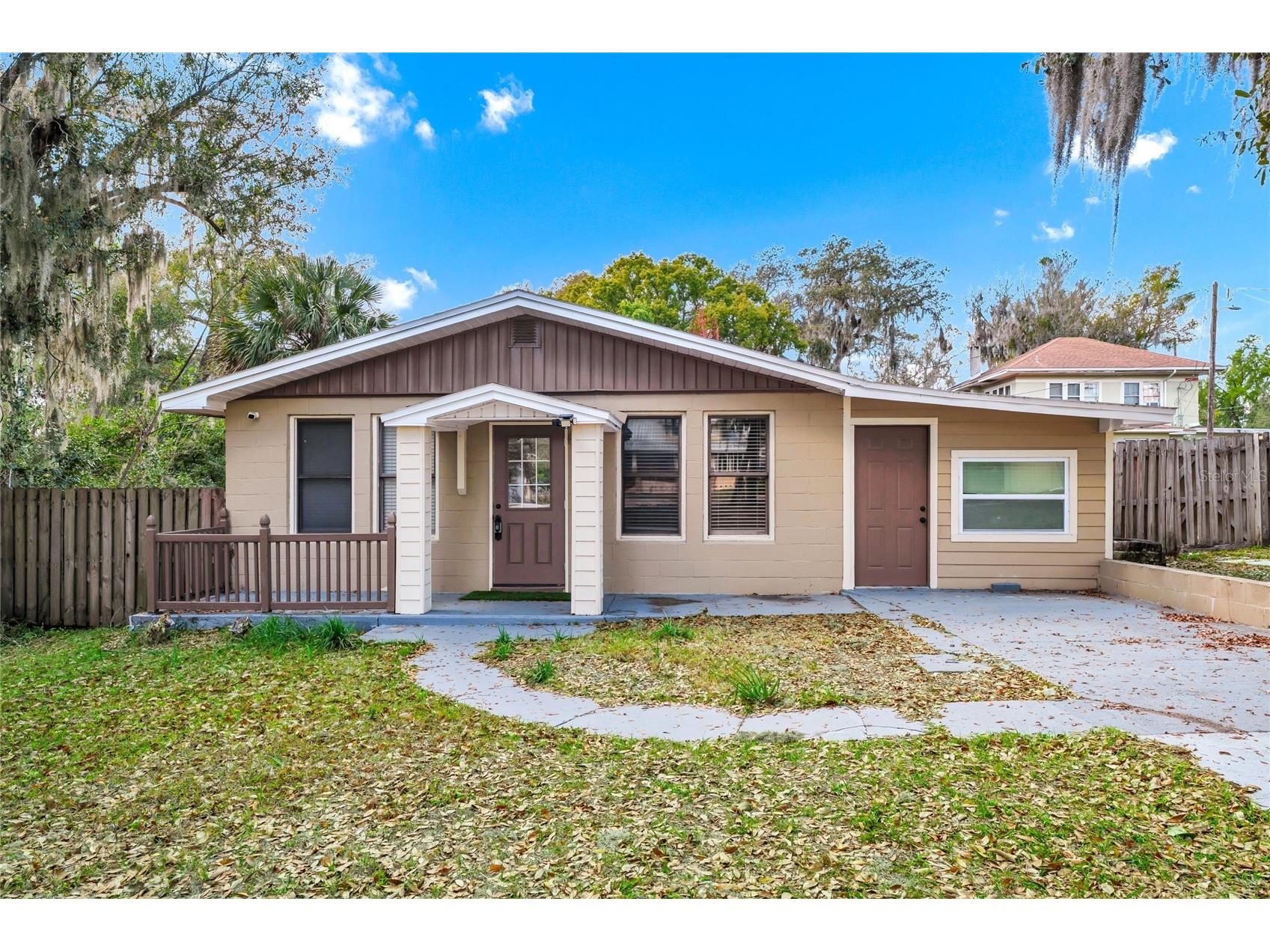 1244 Lake Avenue Clermont FL 34711 G5109310 image1