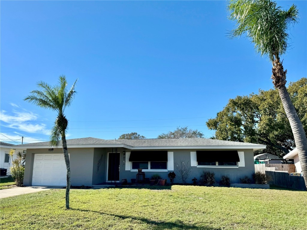 1244 Oakview Avenue Clearwater FL 33756 U8229143 image1