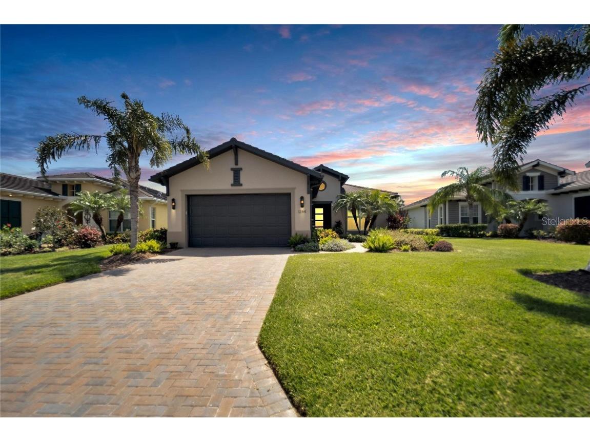 1244 Tidewater Court Bradenton FL 34208 T3451137 image1