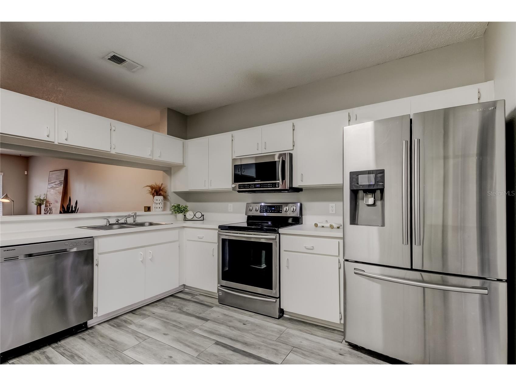 12440 Berkeley Square Drive Tampa FL 33626 TB8482465 image15