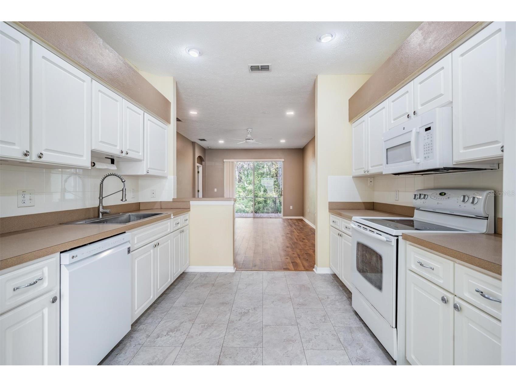 12441 Cavalier Court Hudson FL 34669 TB8518538 image9