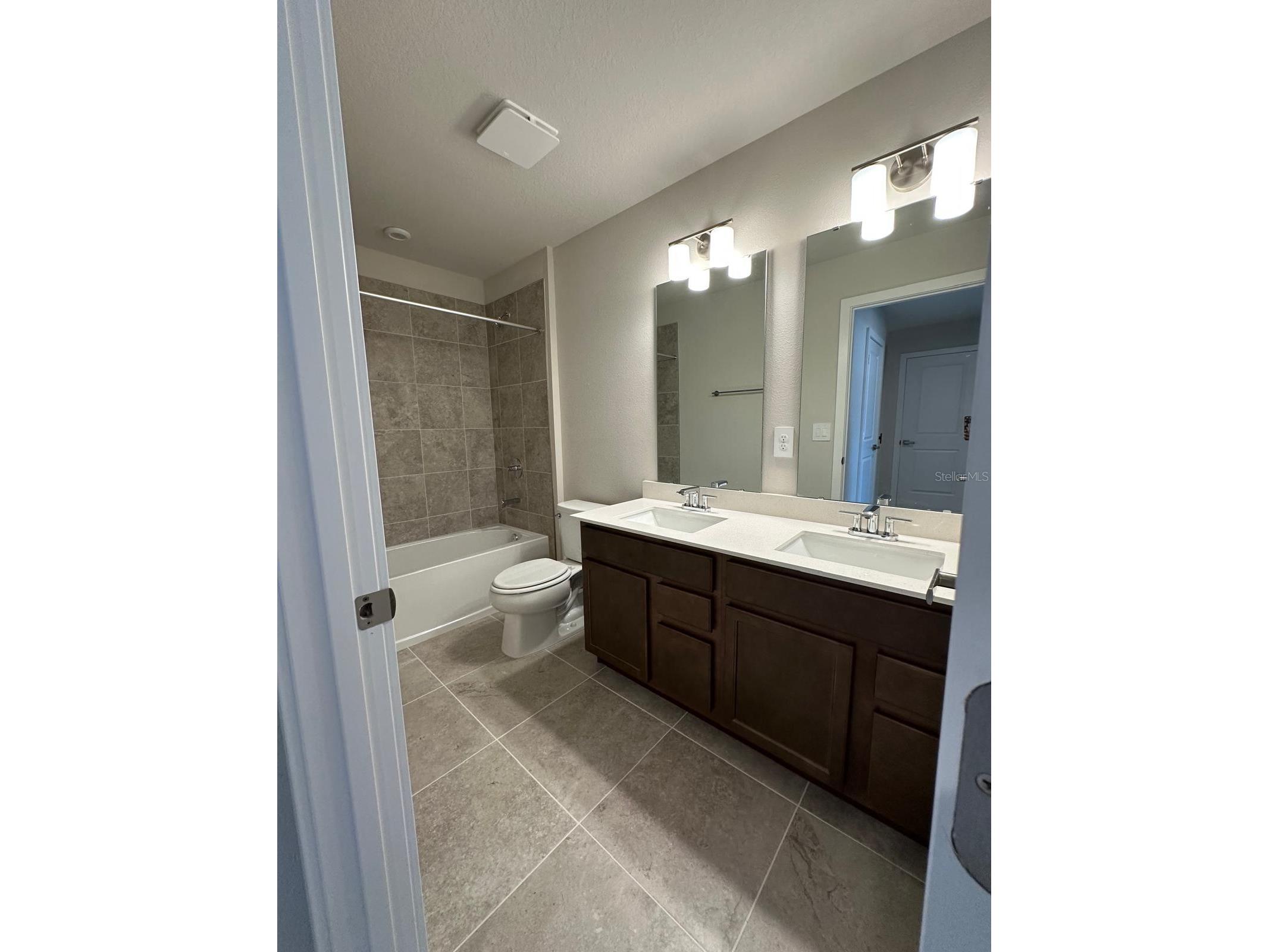 12442 Amber Creek Cir Lakewood Ranch FL 34211 O6347769 image18