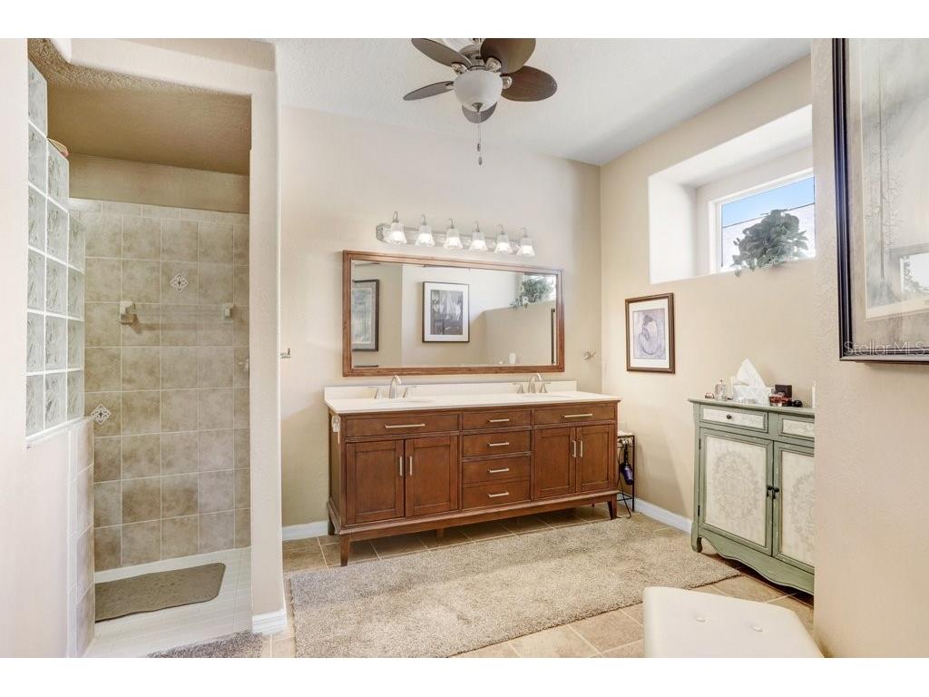 12442 Forest Highlands Dade City FL 33525 TB8487299 image15