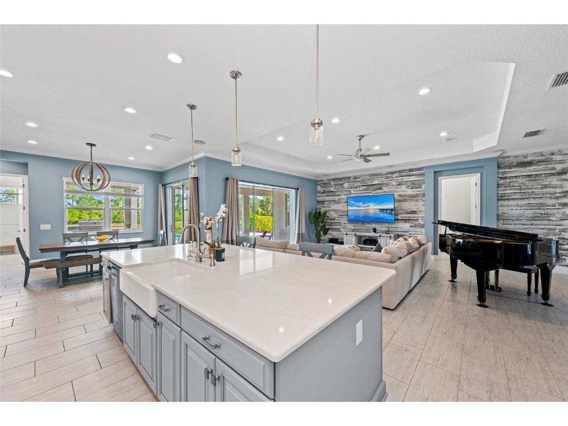 12444 Destin Loop Venice FL 34293 N6141104 image15