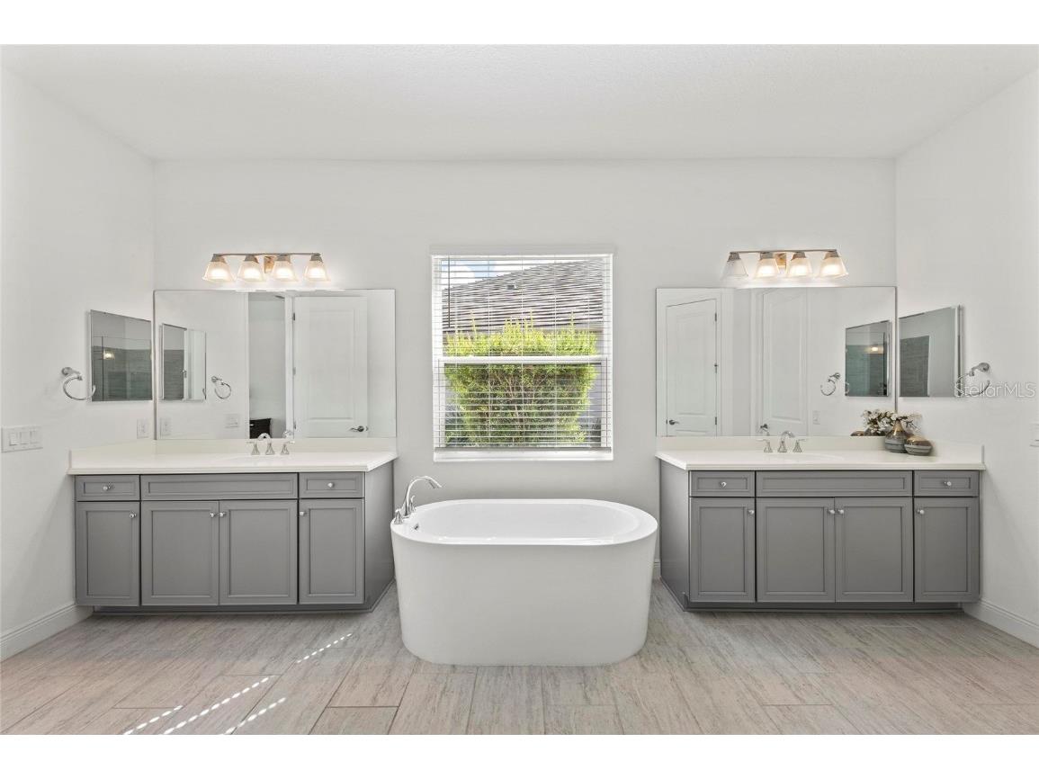 12444 Destin Loop Venice FL 34293 N6141104 image23