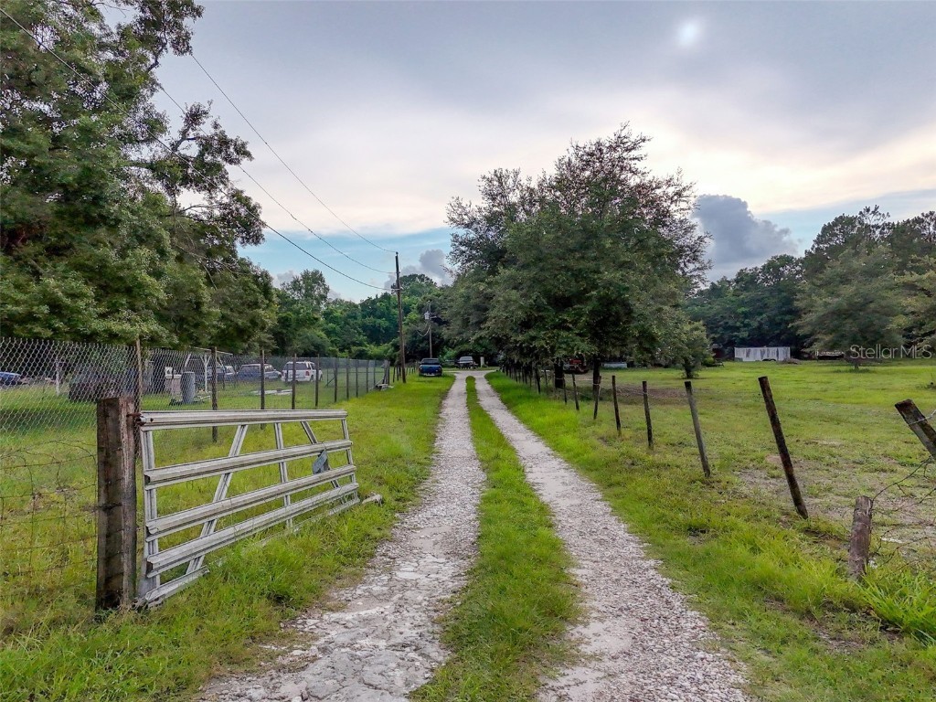 12445 Hamlin Road Spring Hill FL 34610 W7876720 image1