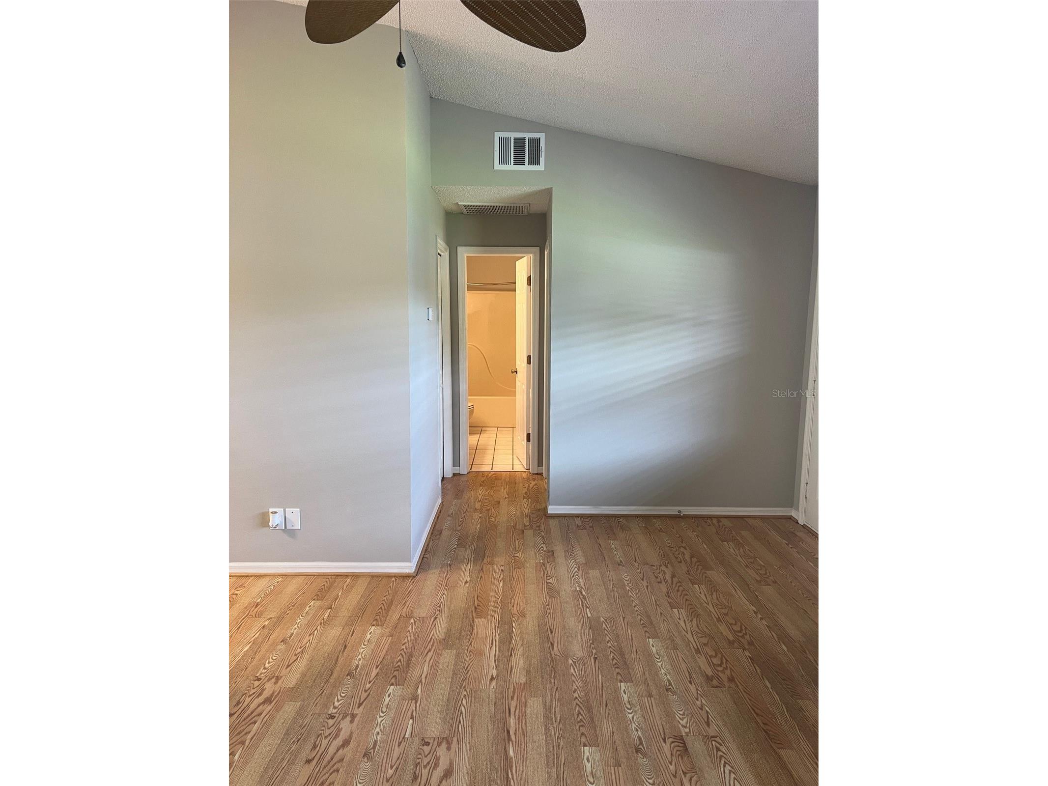 12449 Orangewood Circle #17 Tavares FL 32778 O6395077 image4