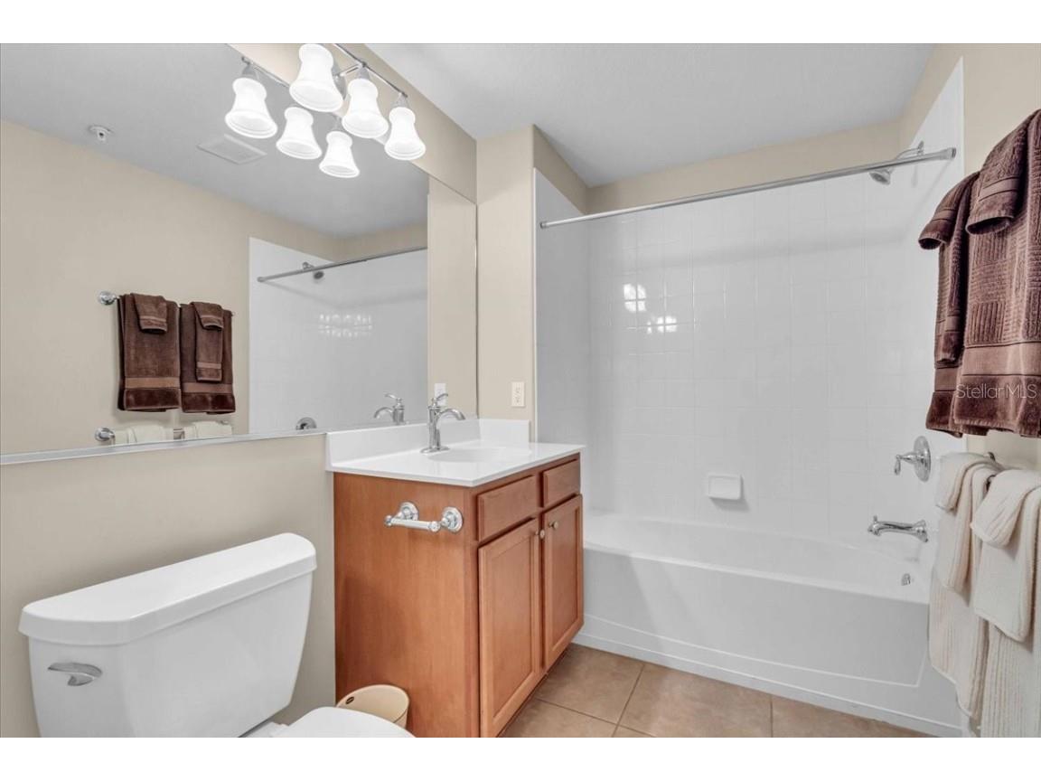 1245 Burgos Drive #304 Sarasota FL 34238 A4671499 image15