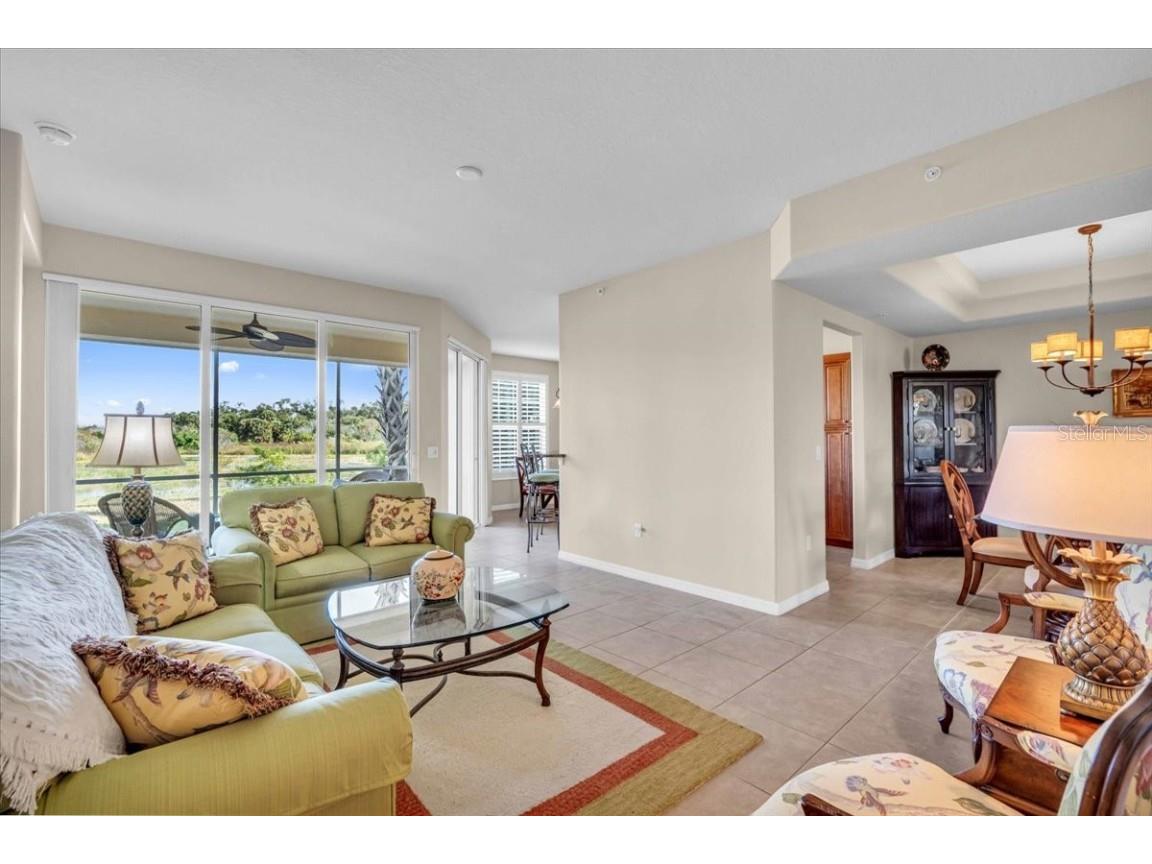 1245 Burgos Drive #304 Sarasota FL 34238 A4671499 image3