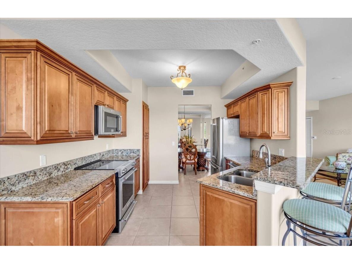 1245 Burgos Drive #304 Sarasota FL 34238 A4671499 image8