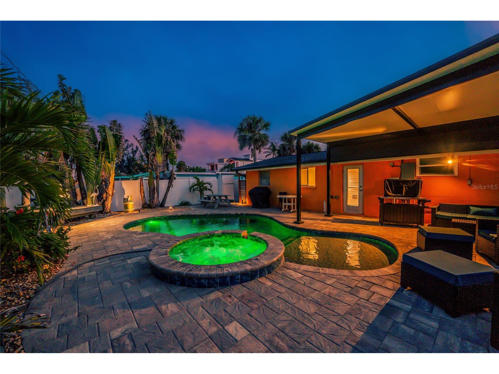 1245 Gulf Boulevard Englewood FL 34223 D6146485 image11