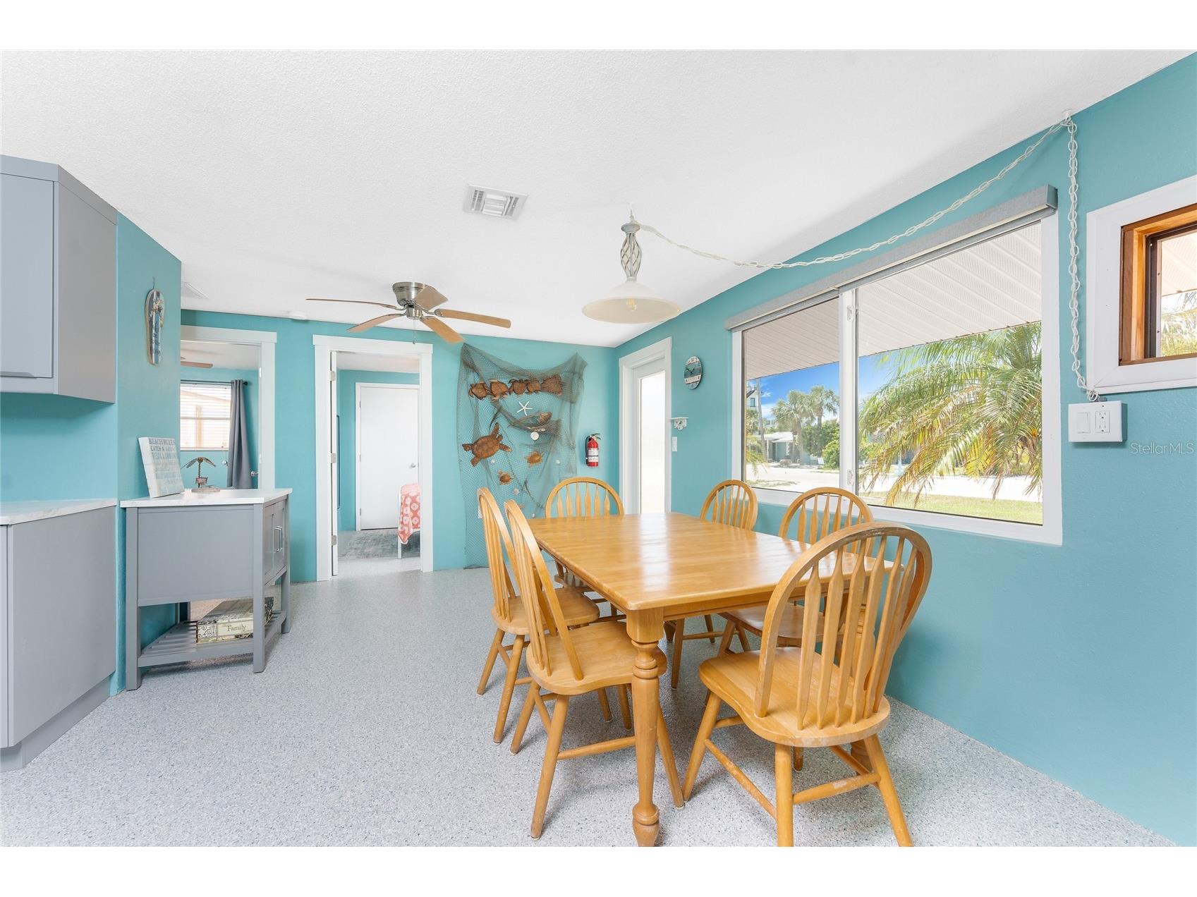 1245 Gulf Boulevard Englewood FL 34223 D6146485 image27