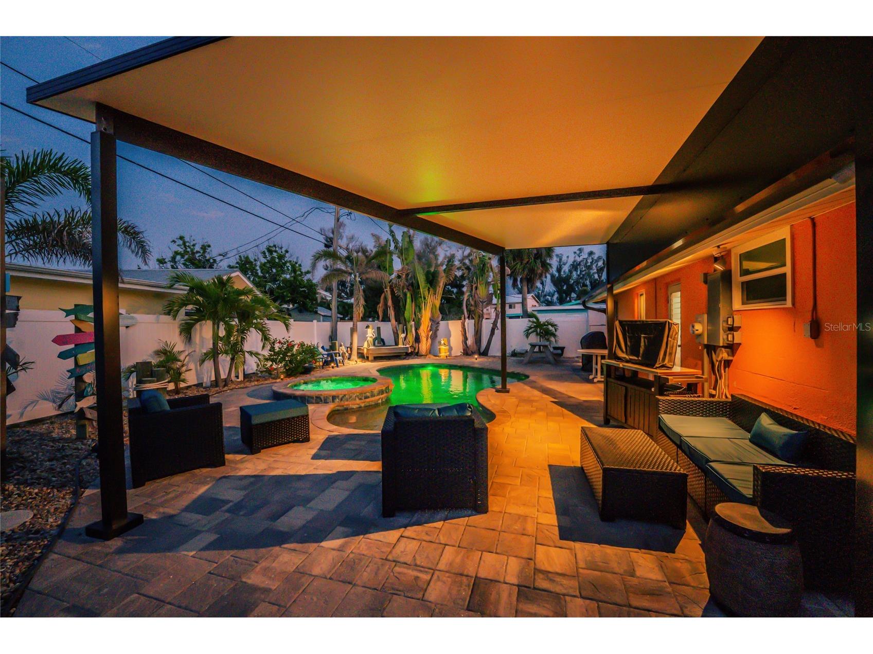 1245 Gulf Boulevard Englewood FL 34223 D6146485 image46