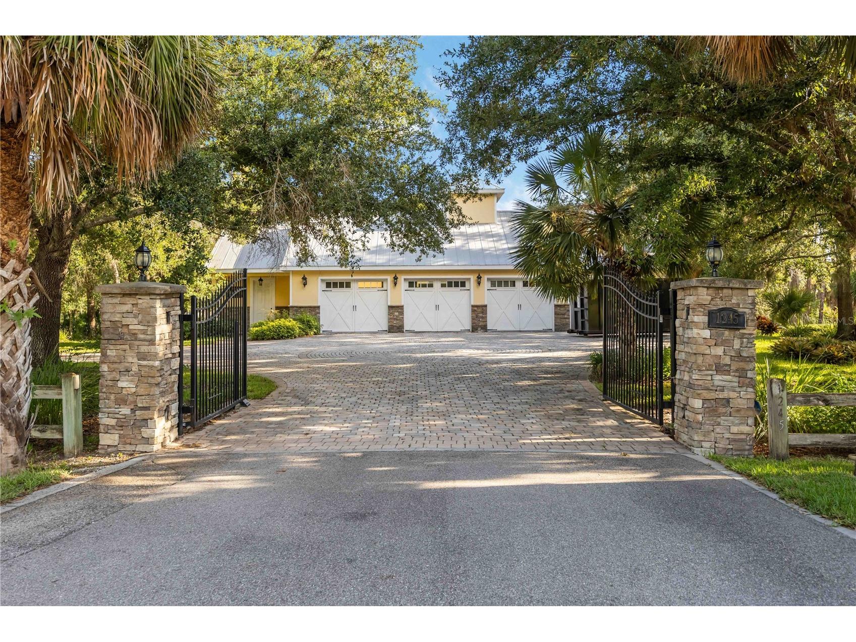 1245 Hanoverian Circle Nokomis FL 34275 - Fox Creek A4660746 image1