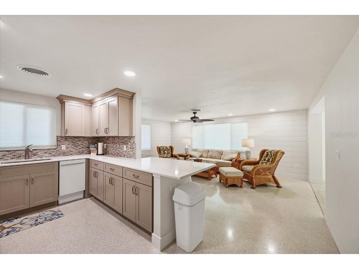 1245 Holiday Drive Englewood FL 34223 D6144837 image12