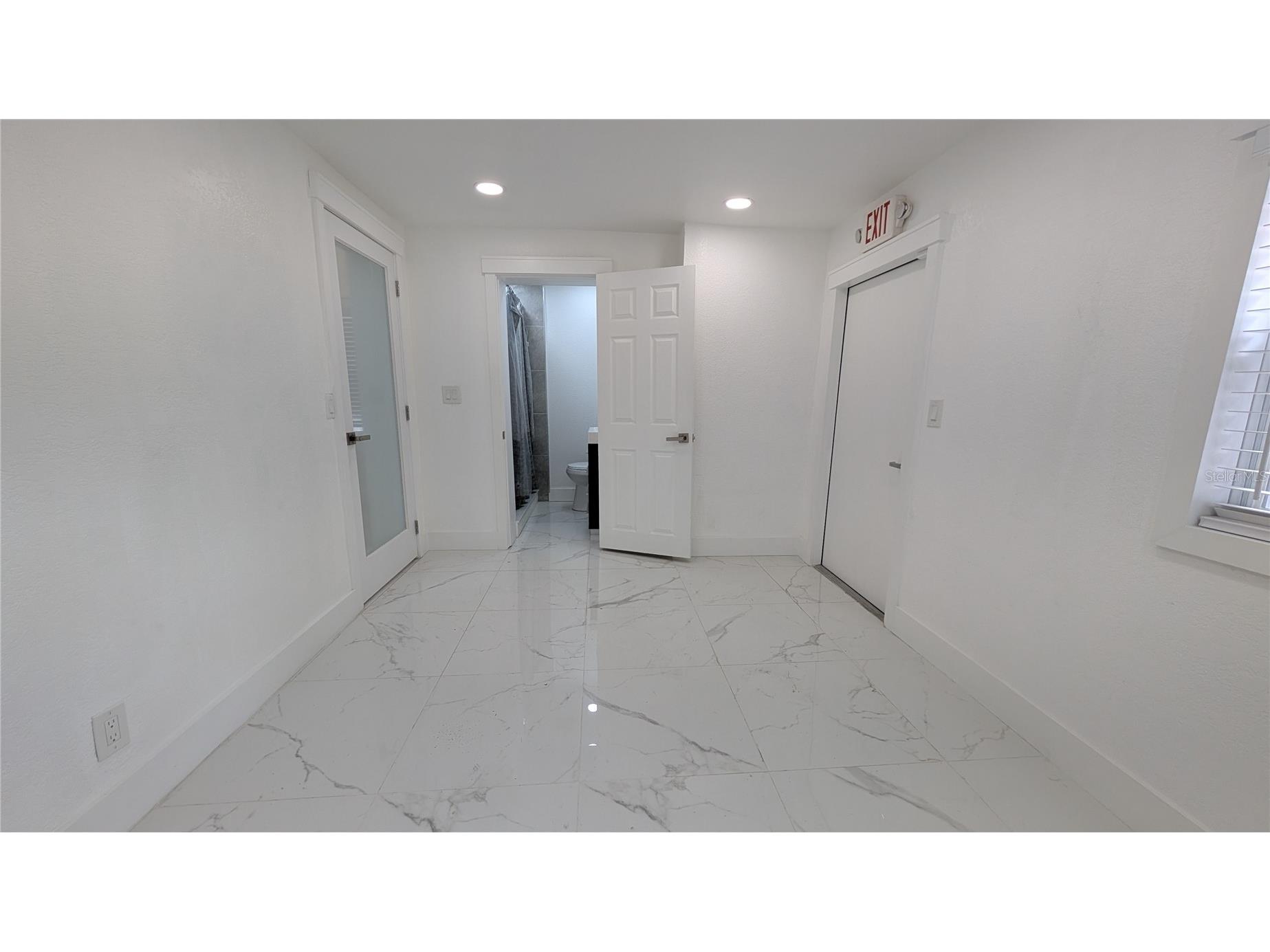 1245 N Pine Hills Road Orlando FL 32808 O6421814 image10