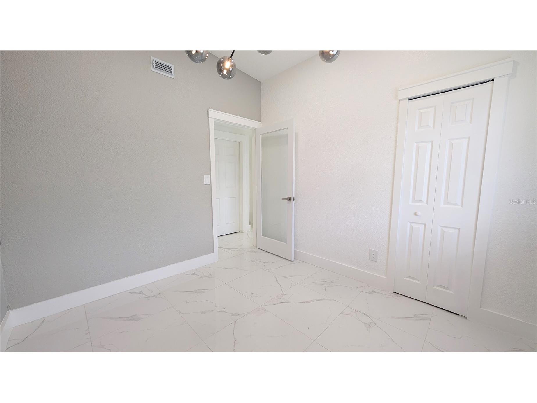 1245 N Pine Hills Road Orlando FL 32808 O6421814 image18