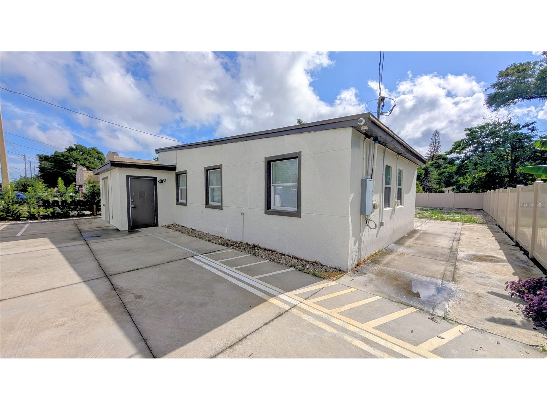 1245 N Pine Hills Road Orlando FL 32808 O6421814 image2