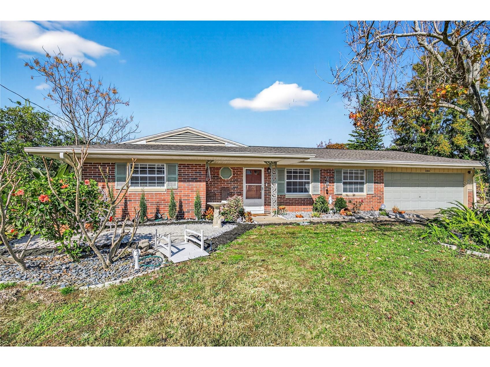1245 N Pineapple Lane Eustis FL 32726 G5107324 image1