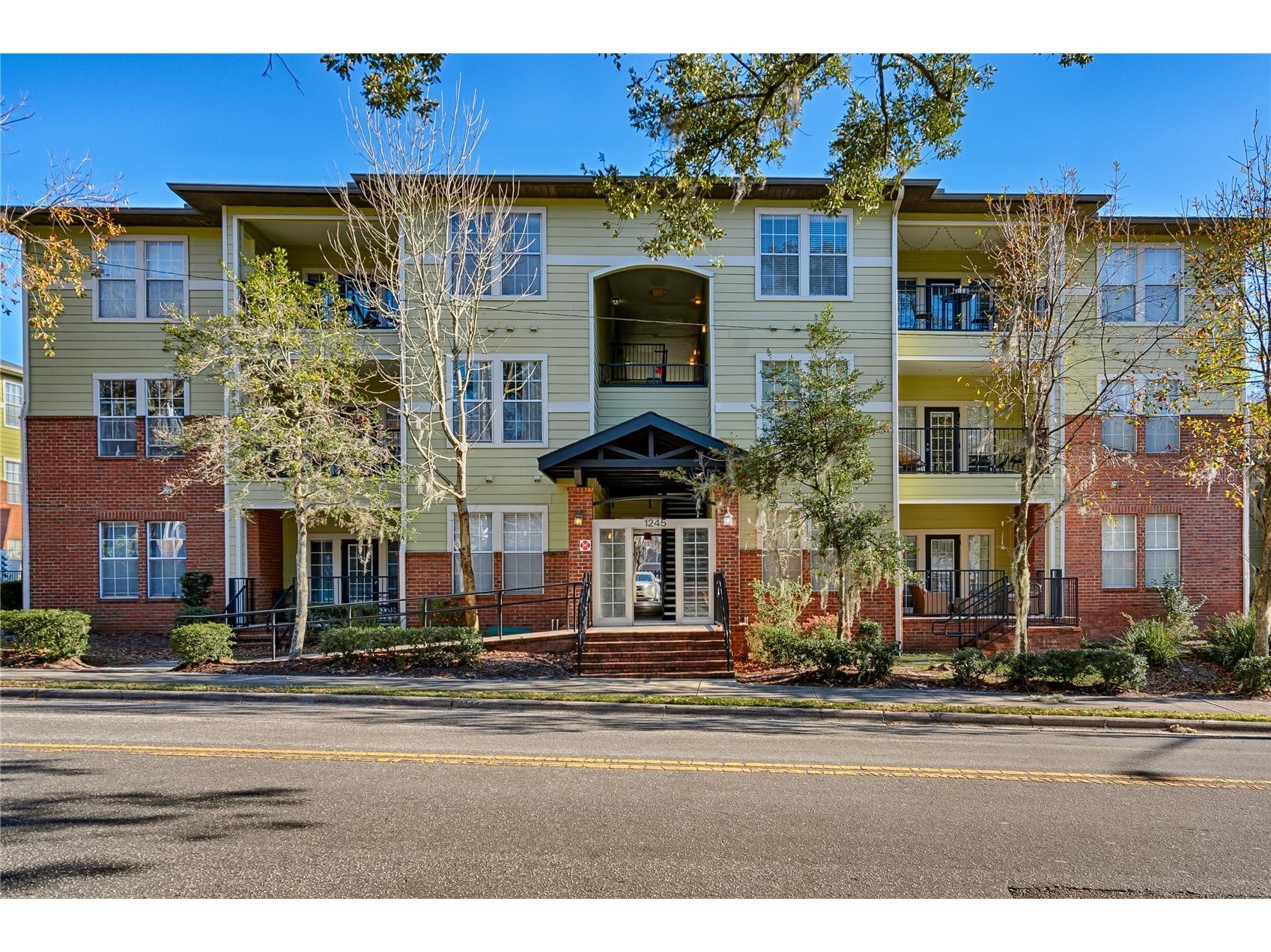 1245 SW 9th Road #201 Gainesville FL 32601 GC537075 image1