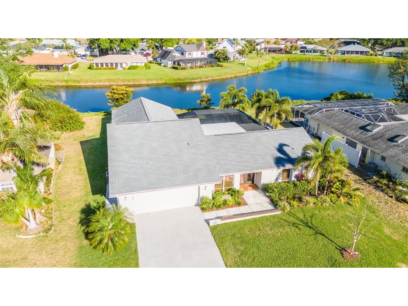 1245 Waterside Lane Venice FL 34285 D6136176 image1