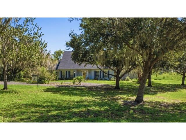 1245 Westoak Drive Deland FL 32720 V4948779 image1