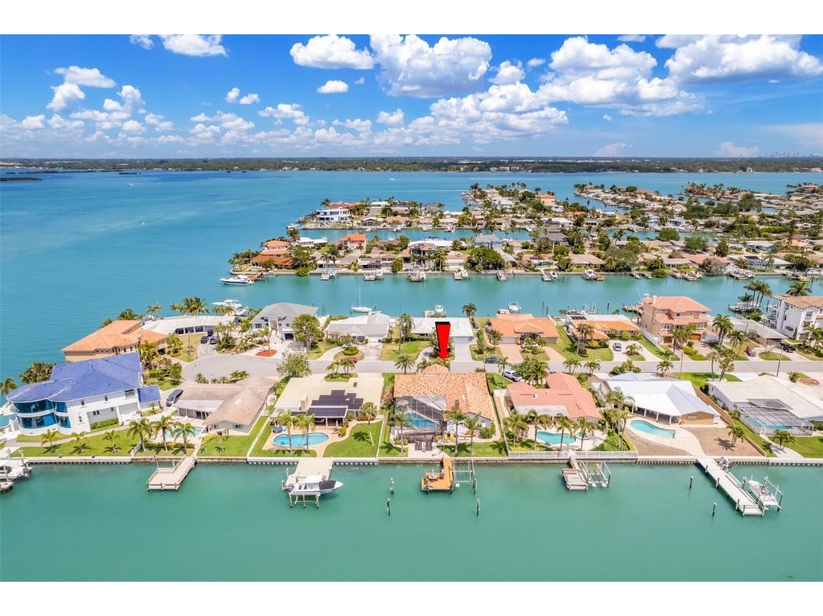 12450 5th Street E Treasure Island FL 33706 U8195992 image1