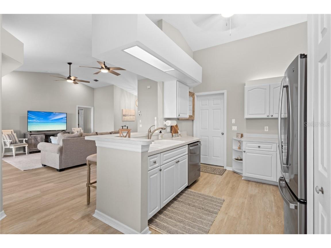 12454 SW Kingsway Circle #202 Lake Suzy FL 34269 A4668416 image10