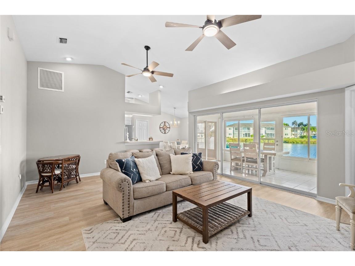 12454 SW Kingsway Circle #202 Lake Suzy FL 34269 A4668416 image4