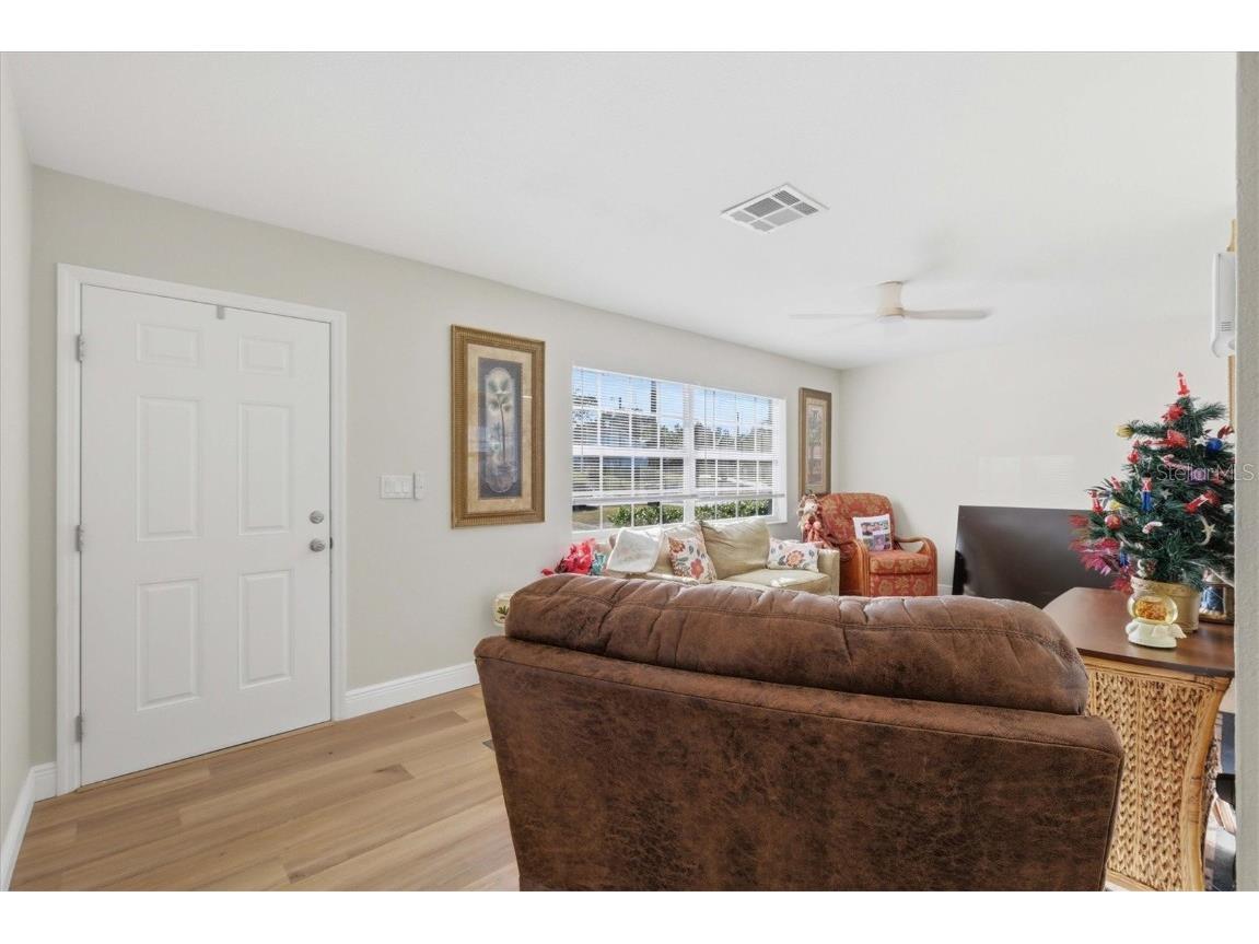 12463 Tansboro Street Spring Hill FL 34608 W7880946 image6