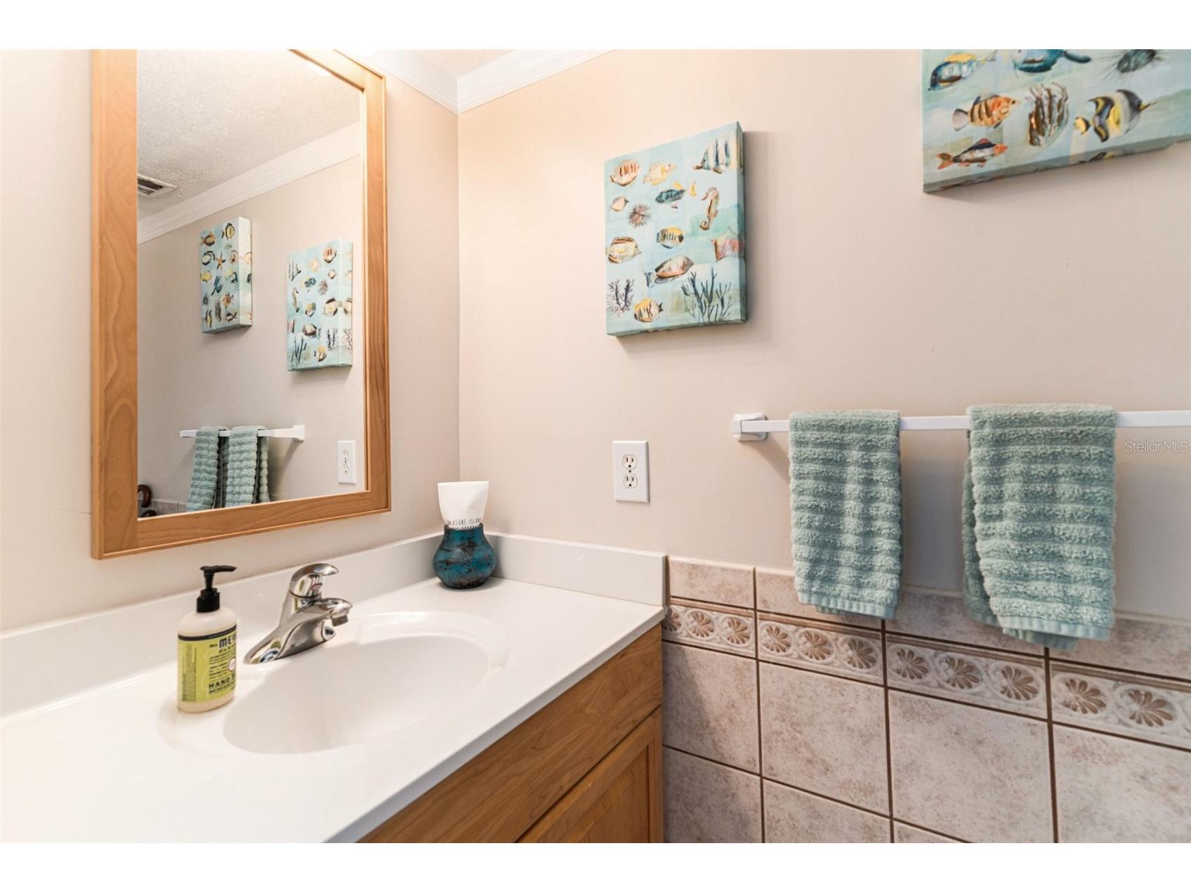 12465 2nd Street E #105B Treasure Island FL 33706 TB8482480 image5