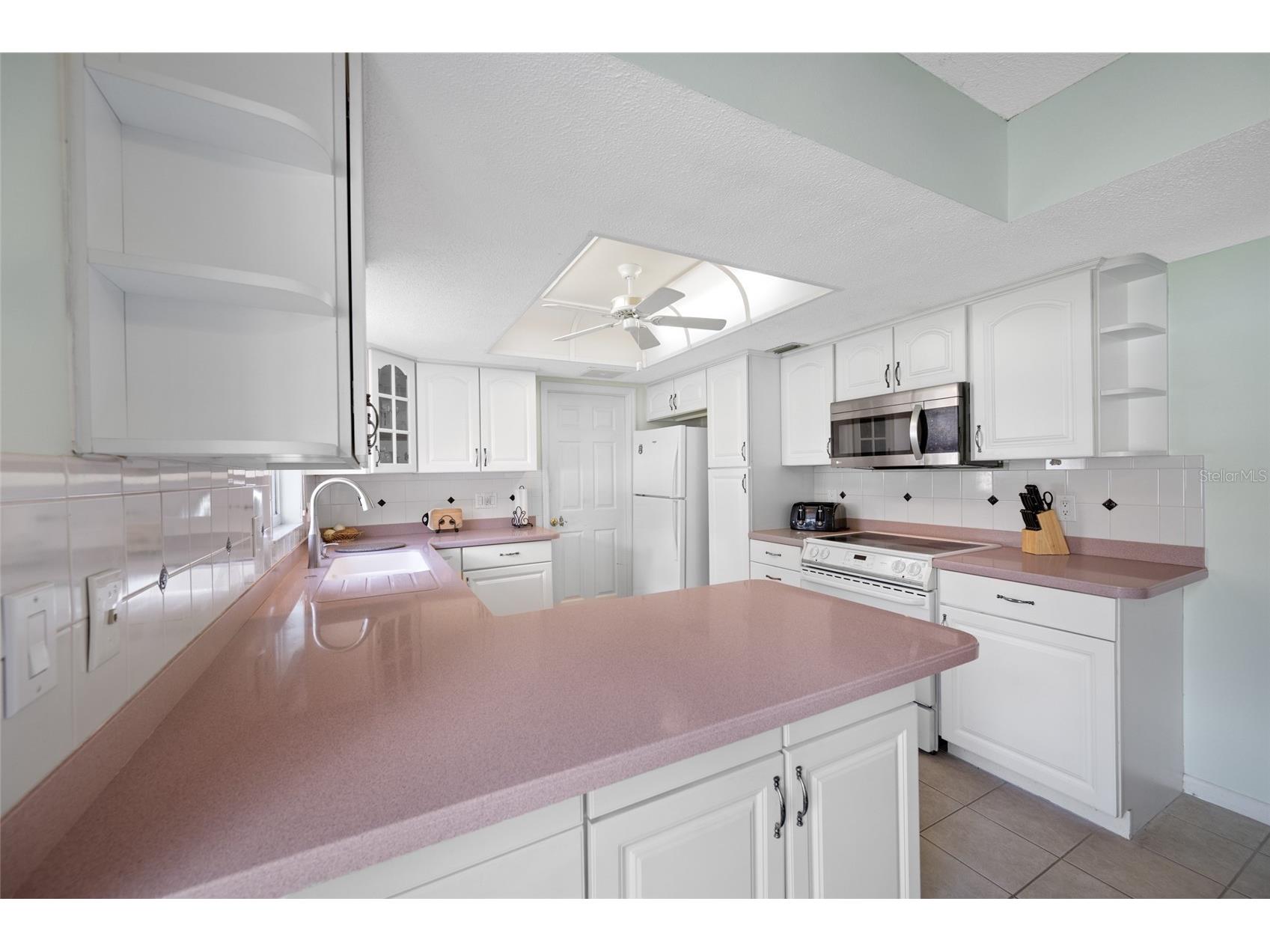 12465 Monarch Circle Seminole FL 33772 TB8494755 image12