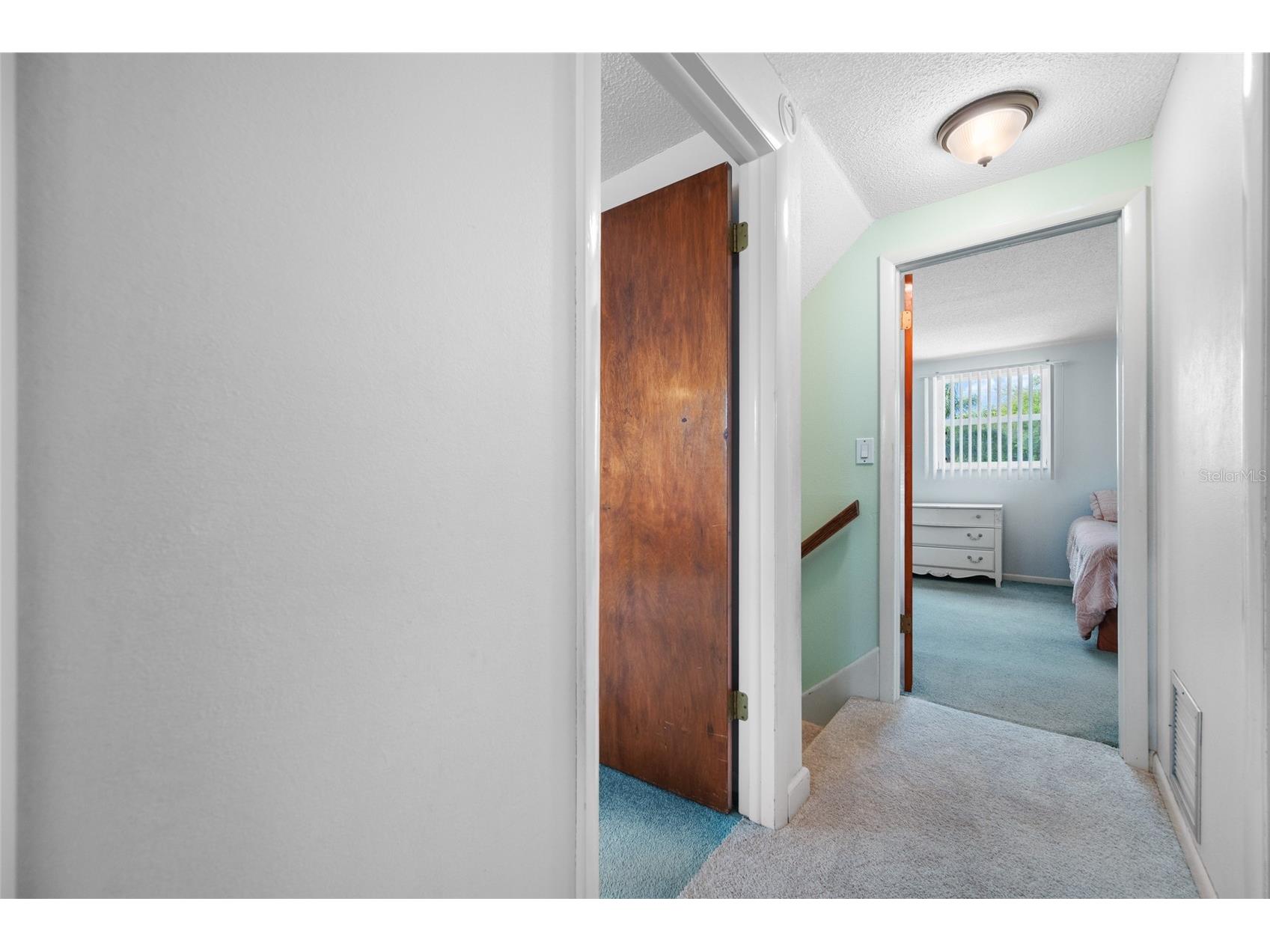 12465 Monarch Circle Seminole FL 33772 TB8494755 image18