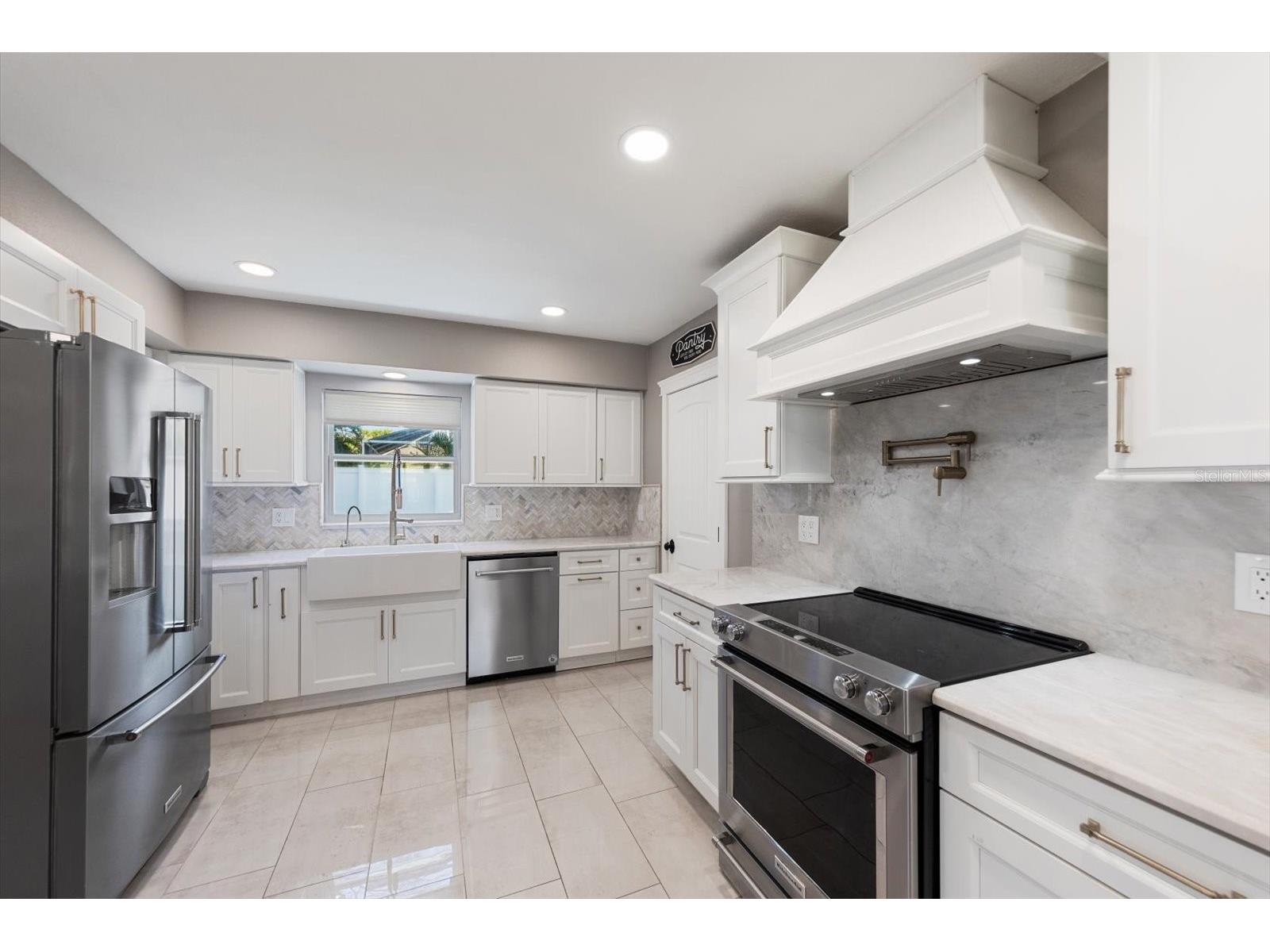 12468 Empire Drive Seminole FL 33772 TB8479898 image3