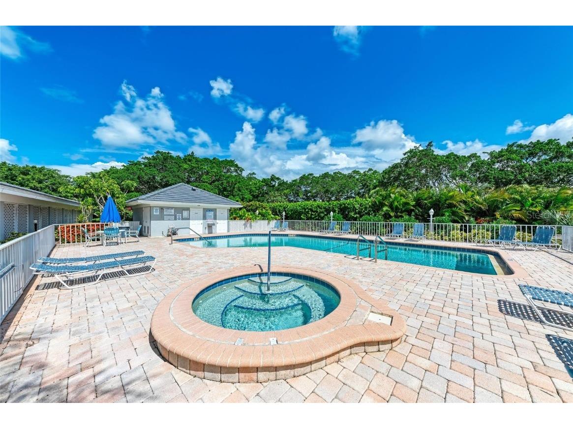 1247 Edgewater Circle #1247 Bradenton FL 34209 A4660931 image33