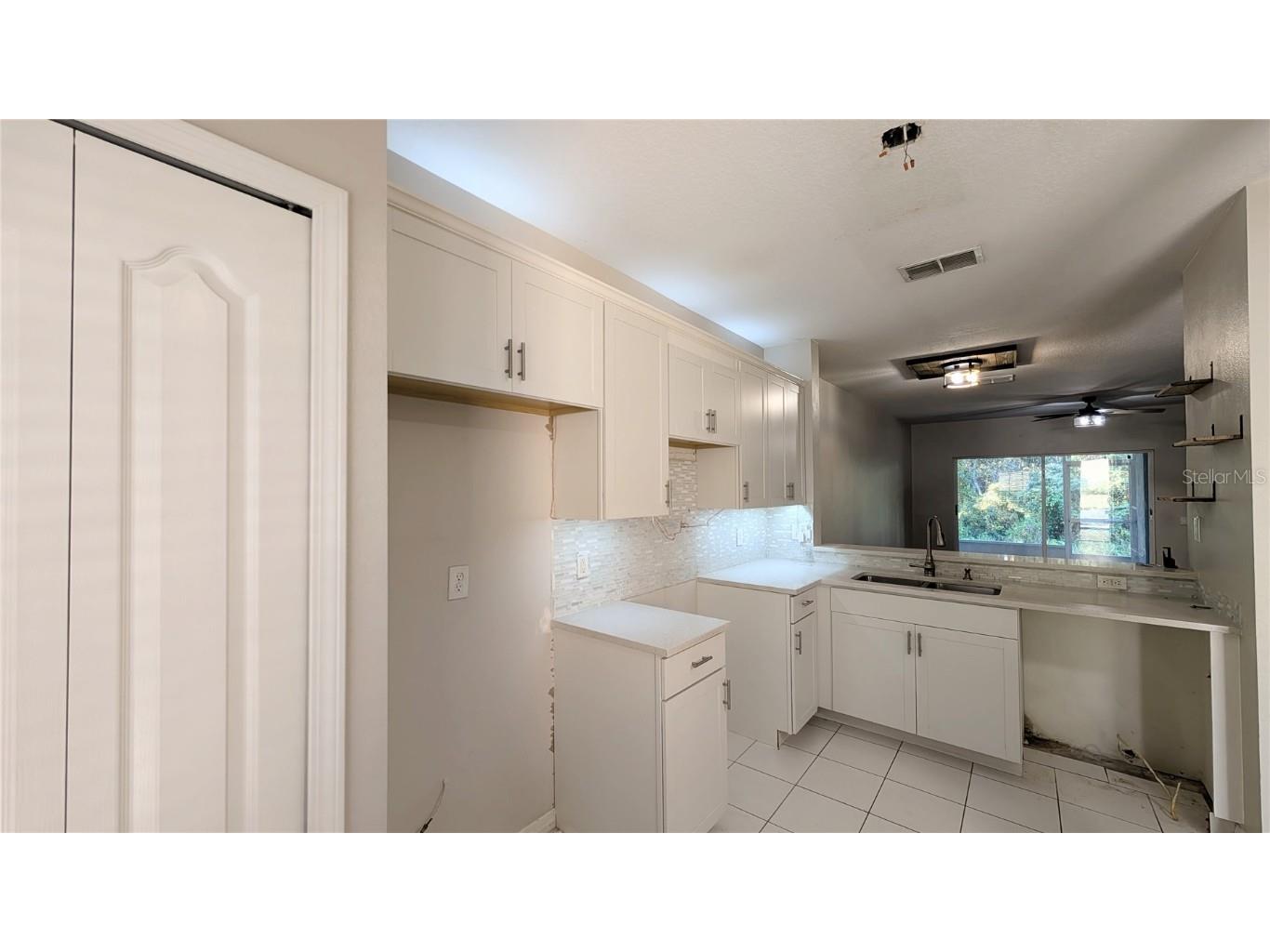 1247 Kennewick Court Wesley Chapel FL 33543 TB8449286 image3