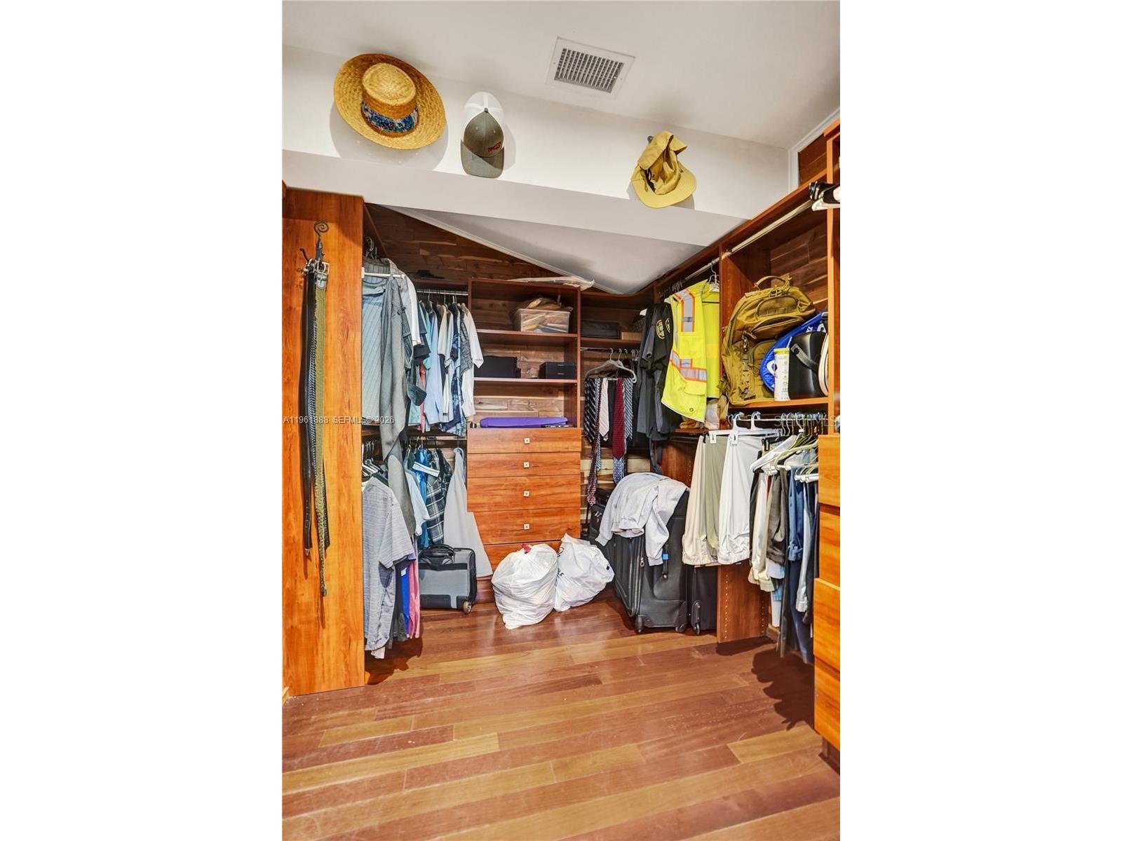 1247 NE 101st Street Miami Shores FL 33138 TB8525518 image41
