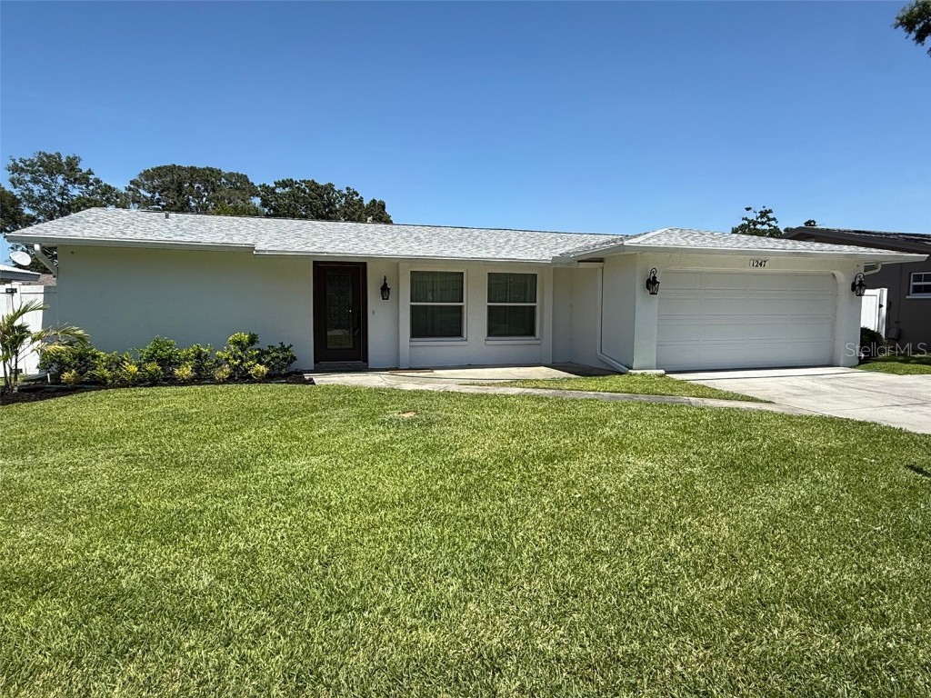 1247 Overcash Drive Dunedin FL 34698 TB8389722 image1
