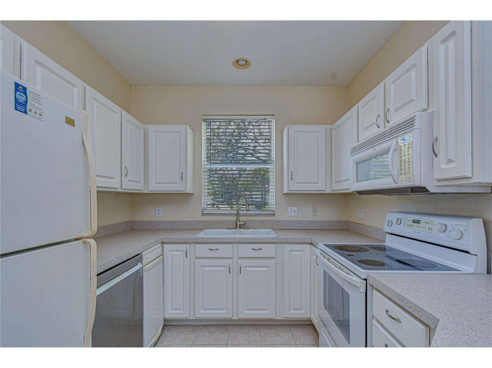 12473 Country White Circle Tampa FL 33635 TB8502958 image13