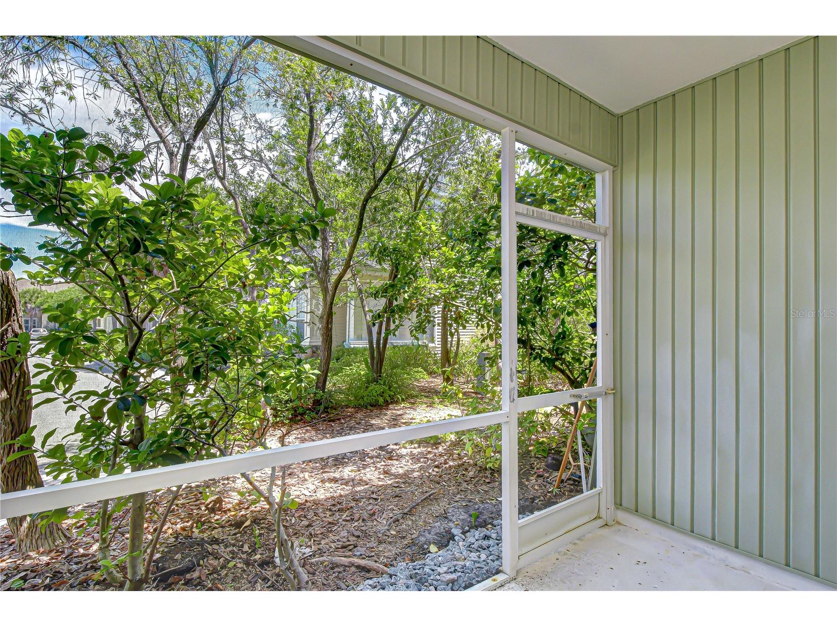 12473 Country White Circle Tampa FL 33635 TB8502958 image7