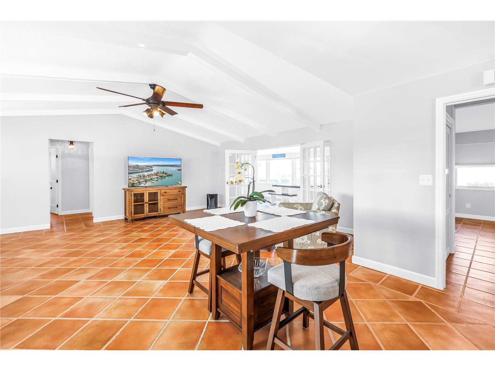 12475 4th Street E Treasure Island FL 33706 TB8498819 image13