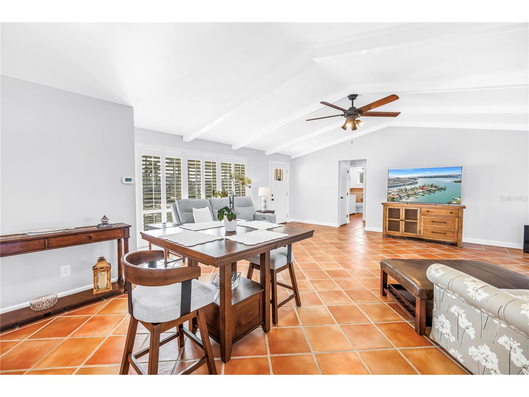 12475 4th Street E Treasure Island FL 33706 TB8498819 image14
