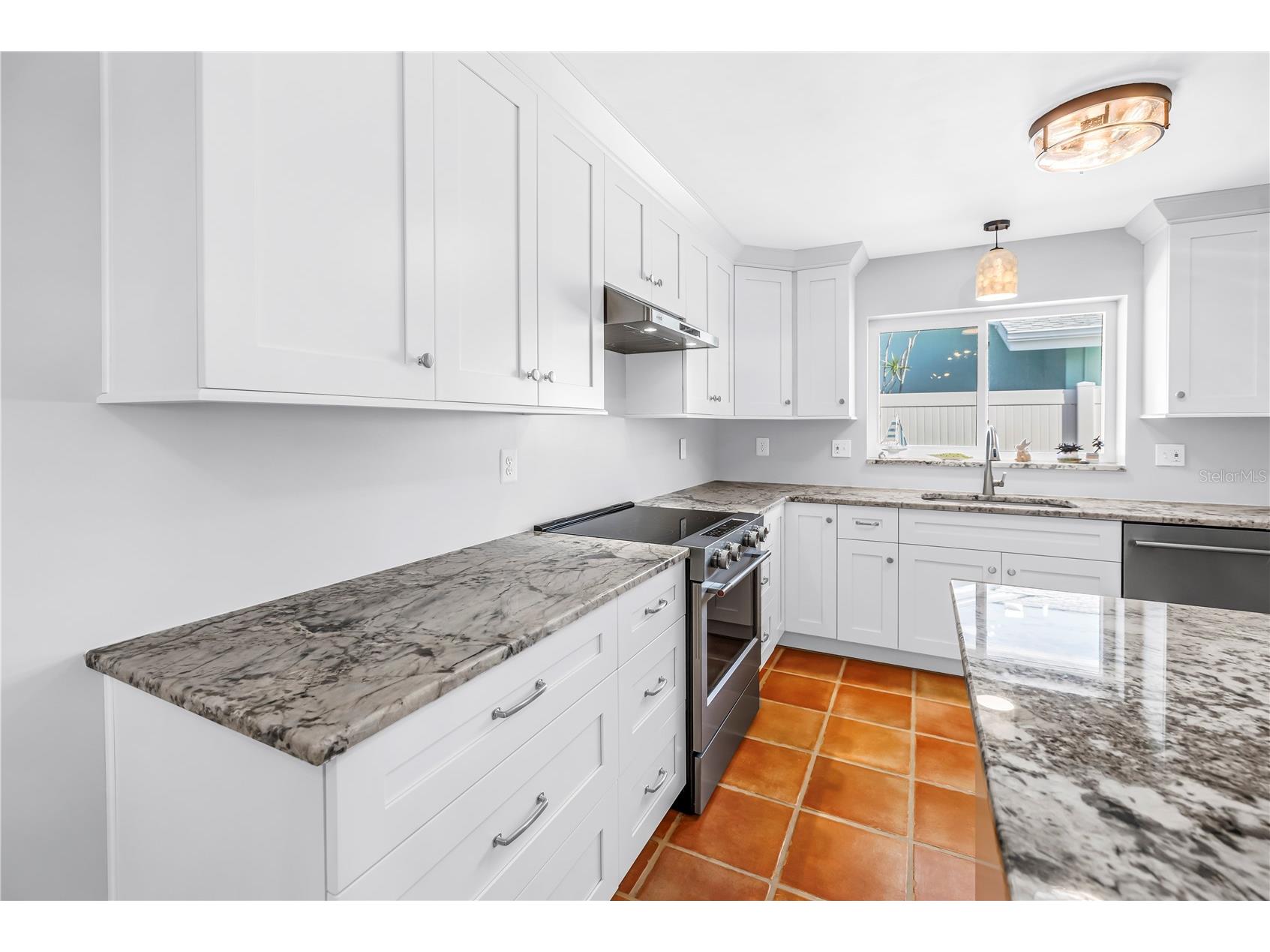 12475 4th Street E Treasure Island FL 33706 TB8498819 image16