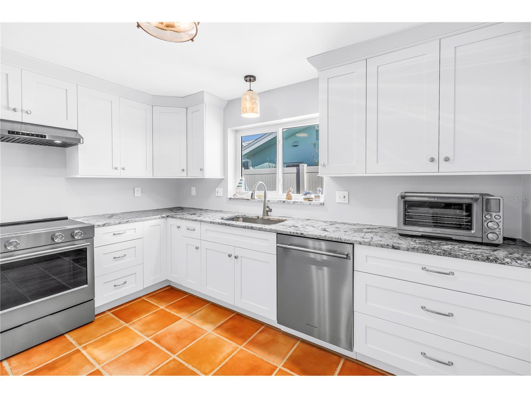 12475 4th Street E Treasure Island FL 33706 TB8498819 image18