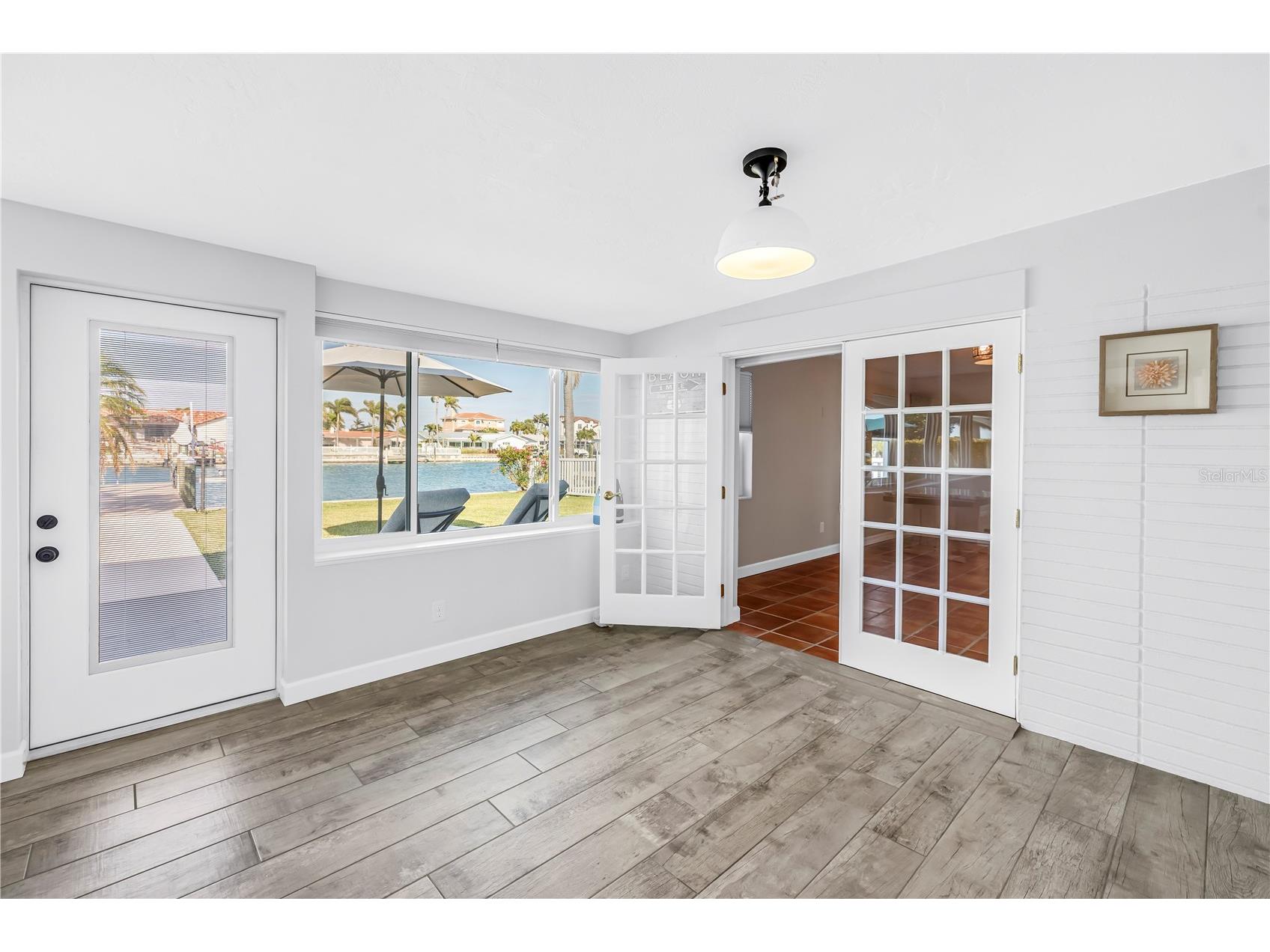 12475 4th Street E Treasure Island FL 33706 TB8498819 image30