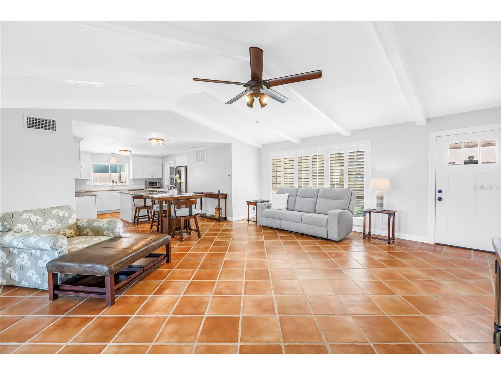 12475 4th Street E Treasure Island FL 33706 TB8498819 image7