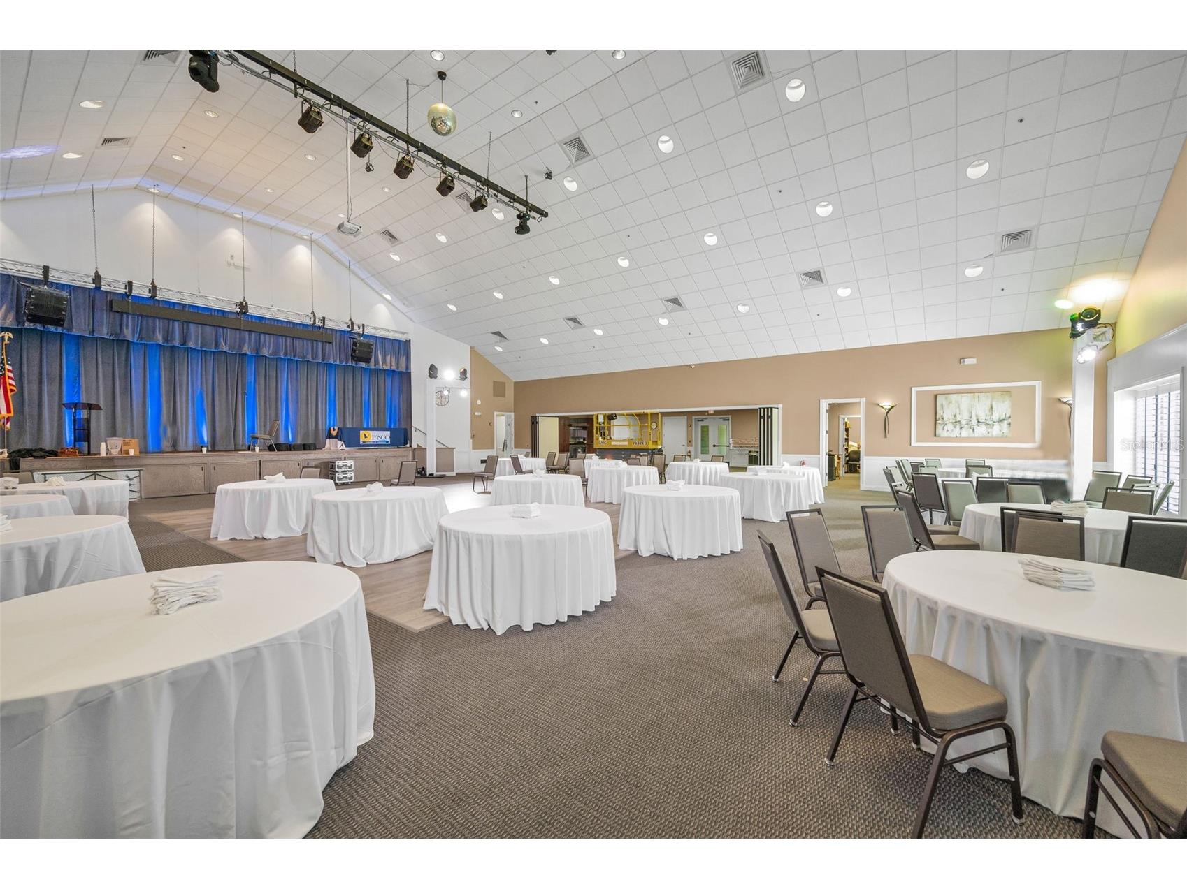 1248 Ashbourne Circle Trinity FL 34655 TB8468669 image40