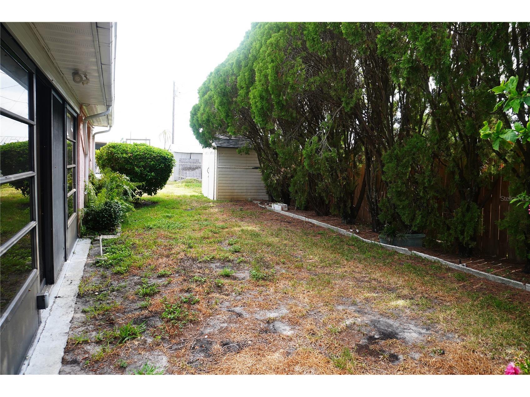 1248 Ermine Drive Holiday FL 34690 TB8523522 image24